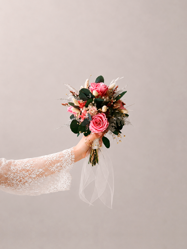 Eternal Roses Bouquet - Dried and Preserved Flowers