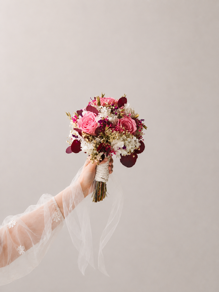 Eternal Roses Bouquet - Dried and Preserved Flowers